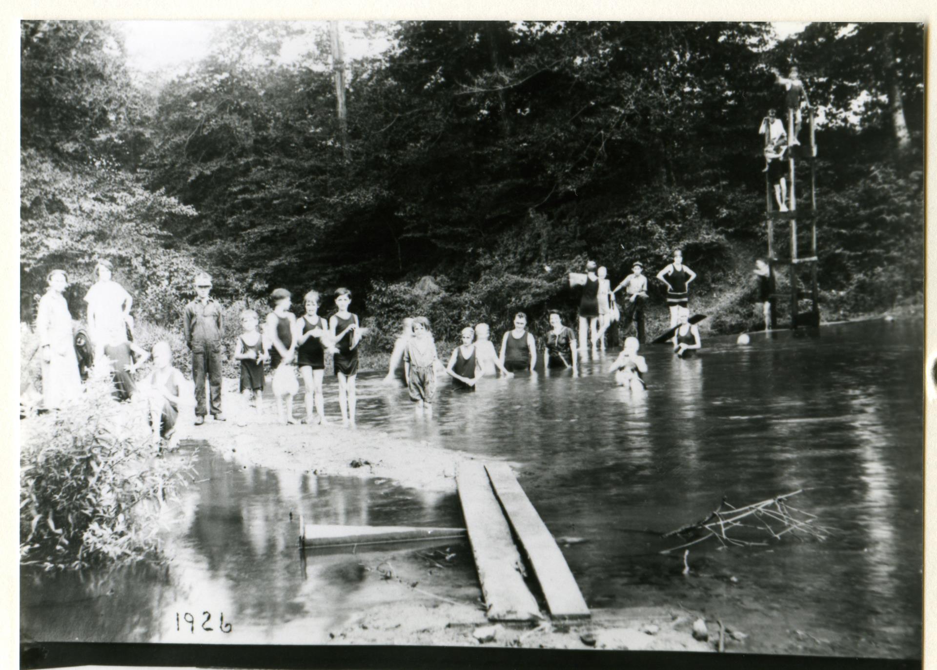 Buckley Avenue Dr Ruthers pond  1926